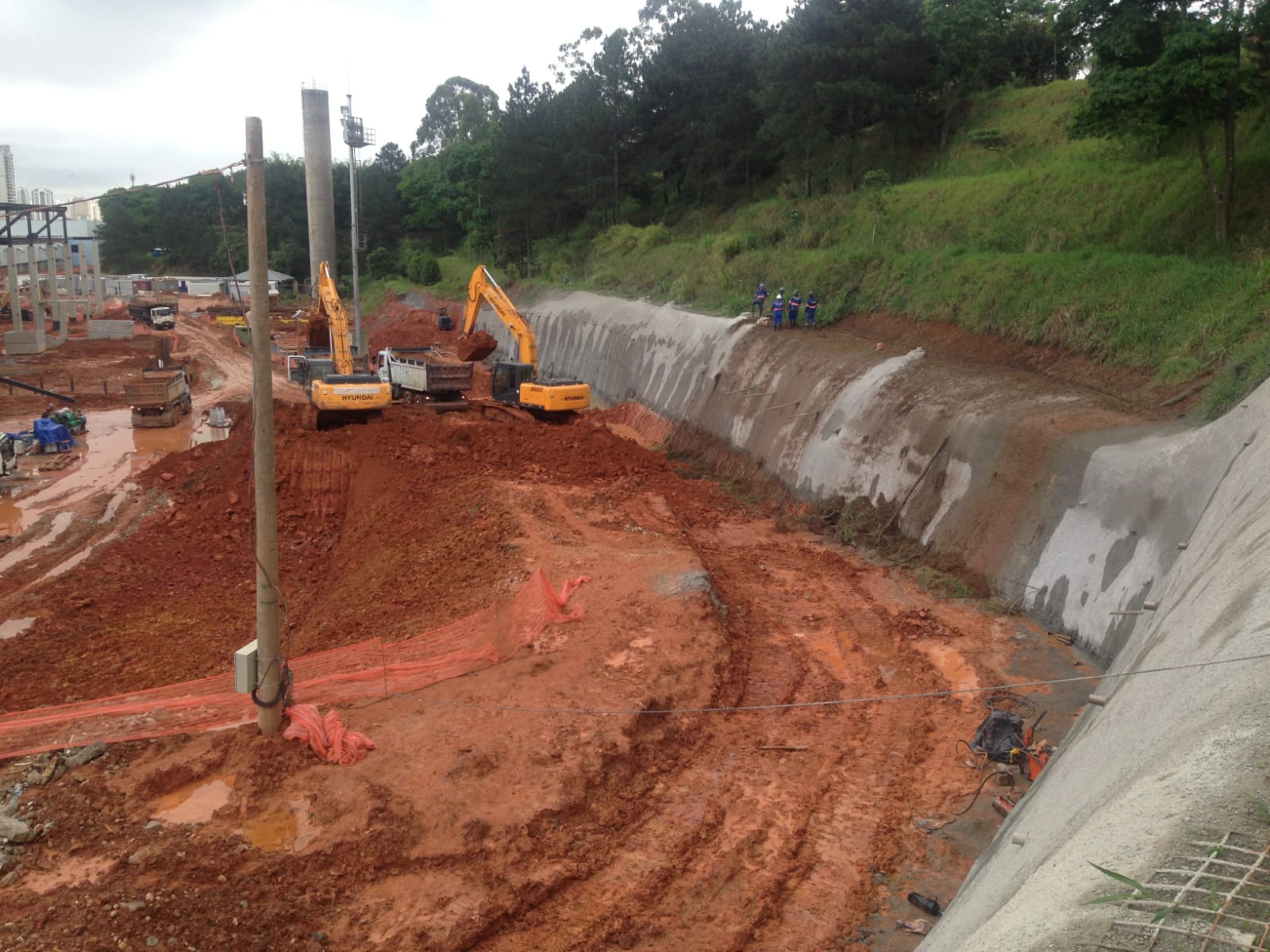 Terraplanagem, DHP e Contenção de Solo - Projeto 33